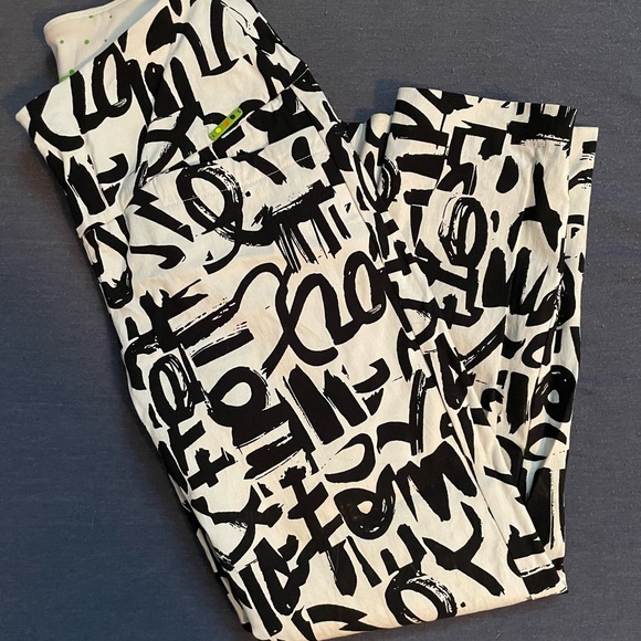 SwingControl Ankle cropped Pants - Picture 1 of 2